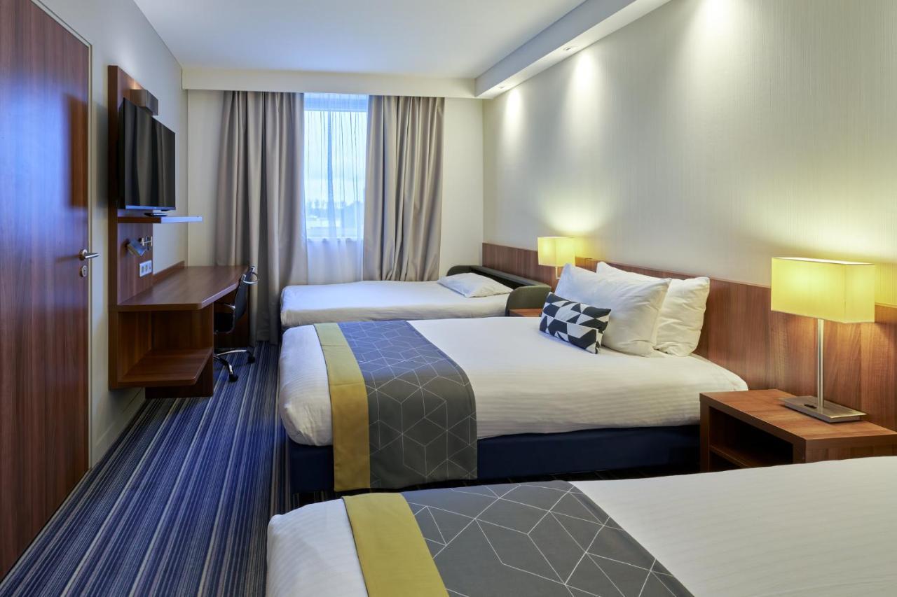 Holiday Inn Express Strasbourg Centre By Ihg Exterior photo