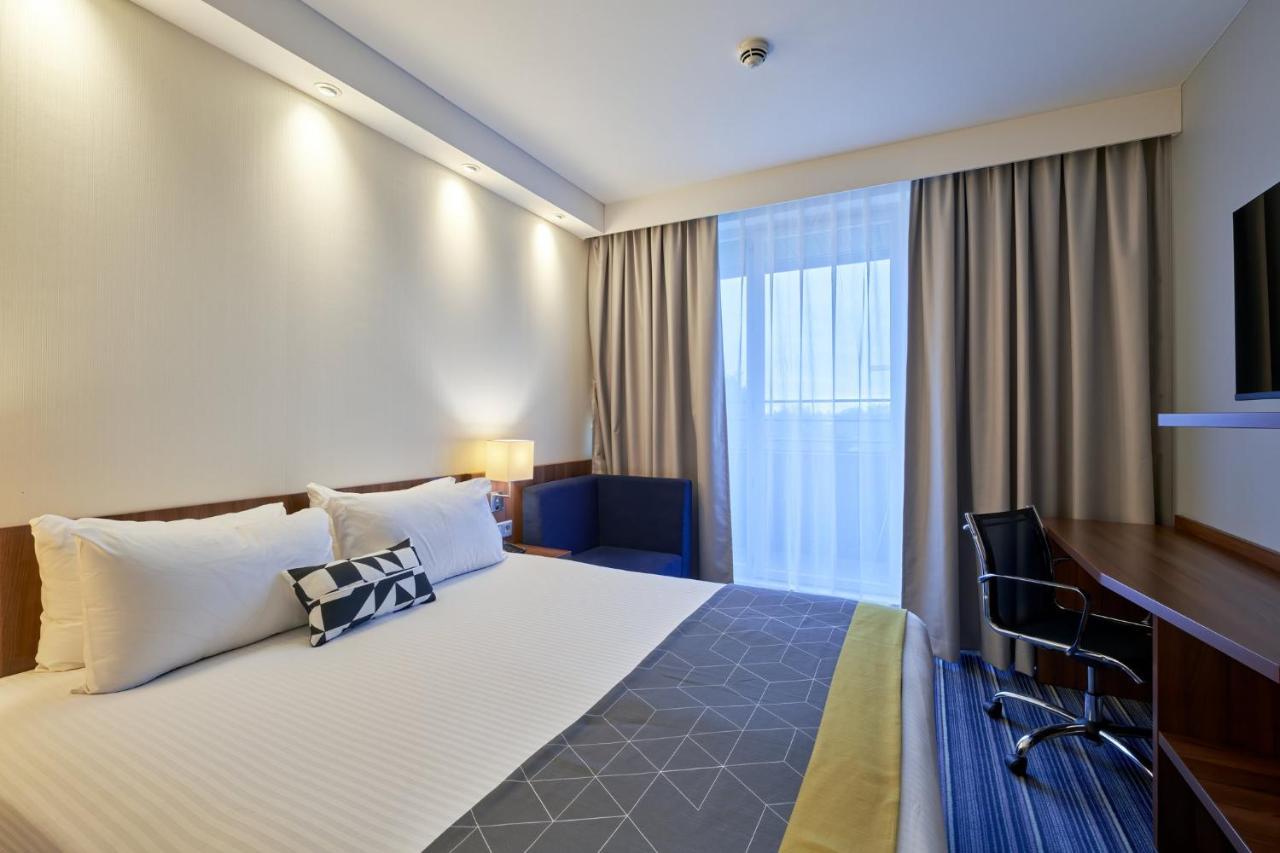 Holiday Inn Express Strasbourg Centre By Ihg Exterior photo